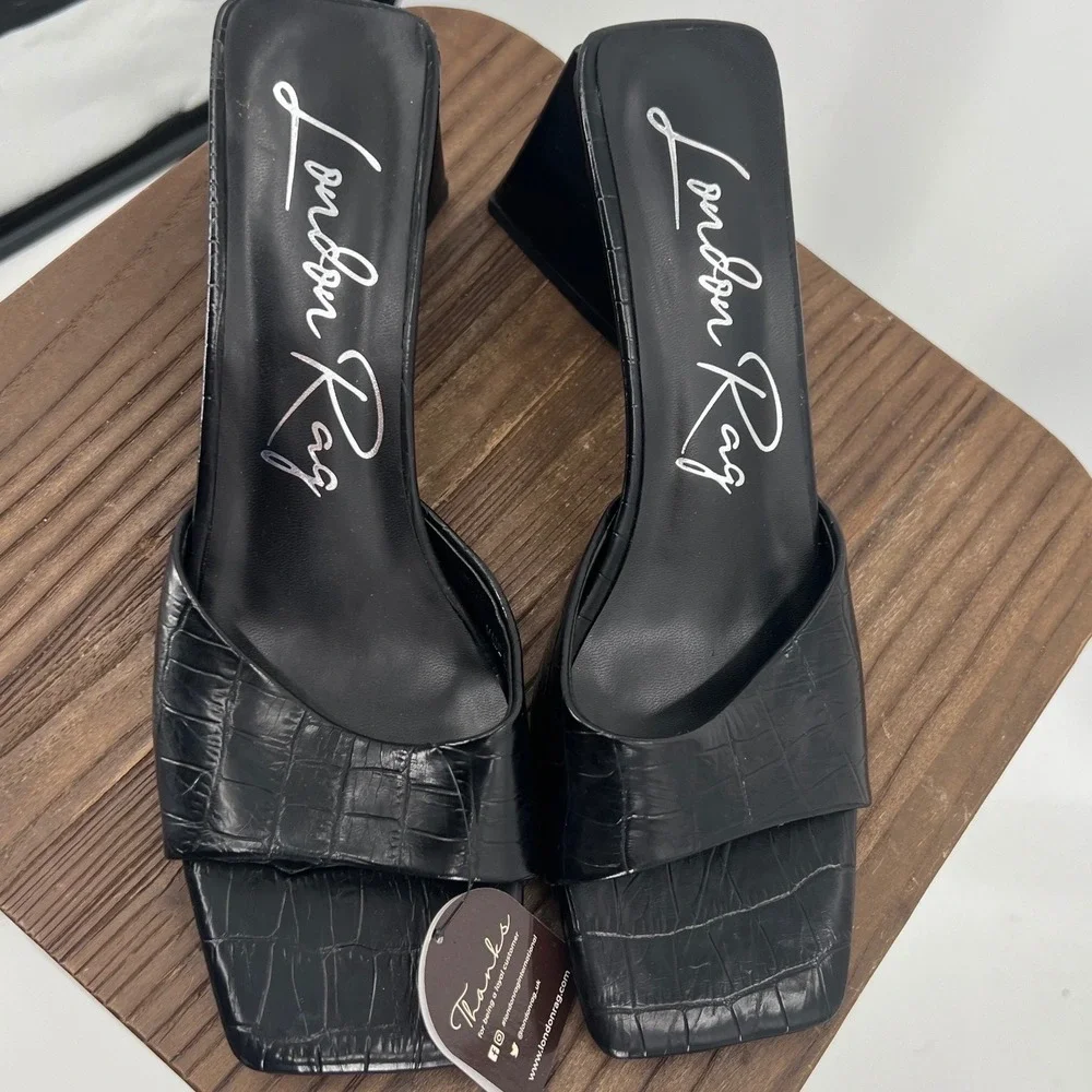 London Rag Black Croc Embossed Square Toe Triangular Block Heel Slide Sandals 10